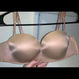 Victoria’s Secret Bombshell Strapless Push-up